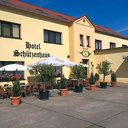 Schuetzenhaus 3*