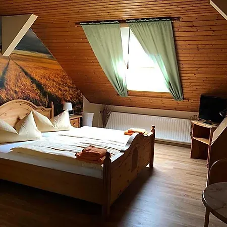 Schuetzenhaus 3*