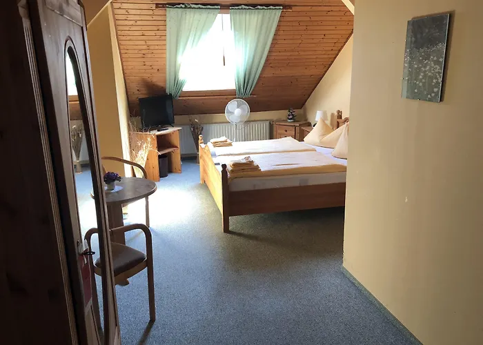 Schuetzenhaus Hotel 3*